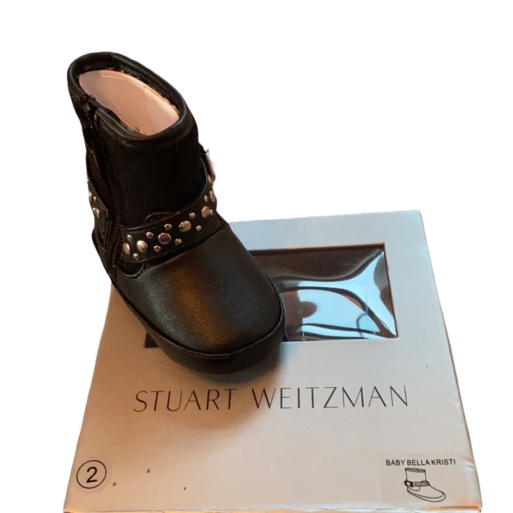 NWT Stuart Weitzman Infant Girl’s Crib Shoes Size 2 (3-6m)